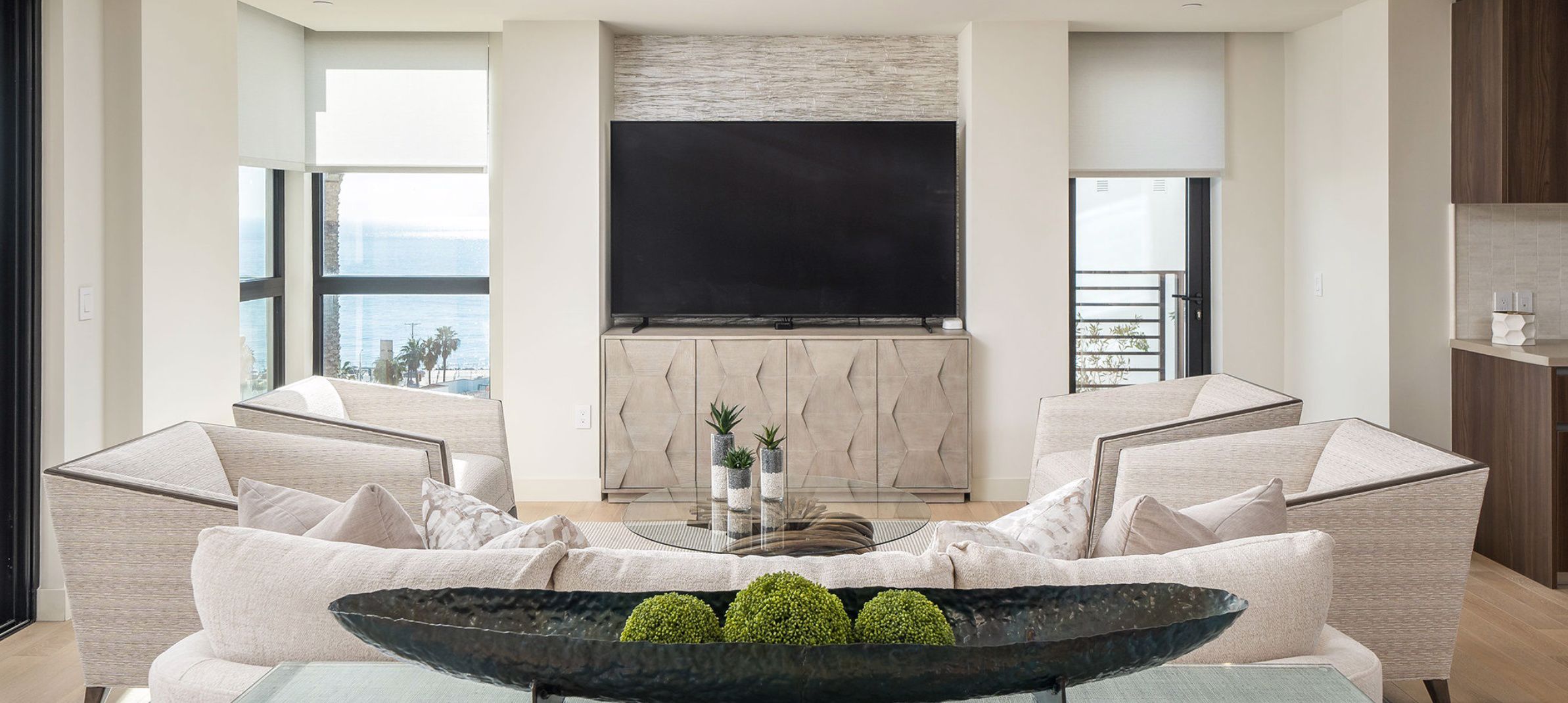 TV Wall Ideas That Steal the Show